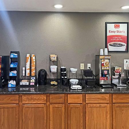 Econo Lodge Chillicothe Bagian luar foto
